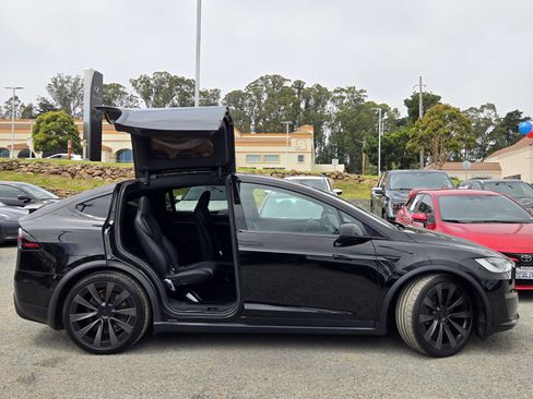 Used 2022 Tesla Model X Plaid AWD/4WD image 26