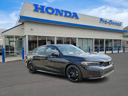 Used 2025 Honda Civic Sport image 3