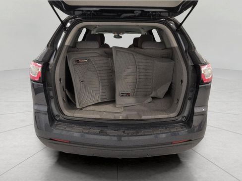 Used 2014 Chevrolet Traverse LS FWD image 15