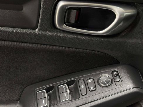 Used 2023 Honda Civic Sport image 29
