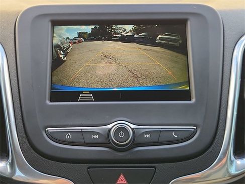 Certified 2019 Chevrolet Equinox LS image 14