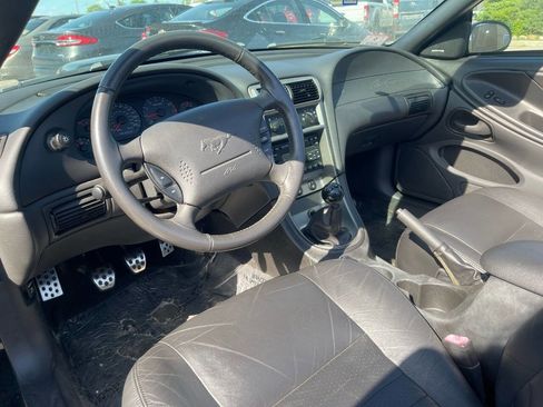 Used 2004 Ford Mustang GT image 17