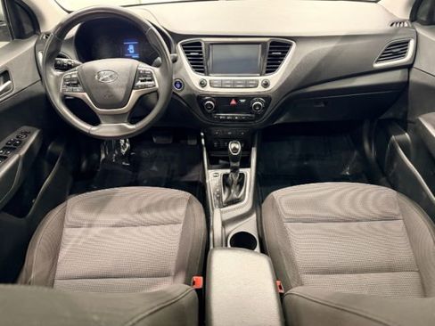 Used 2021 Hyundai Accent Limited image 36