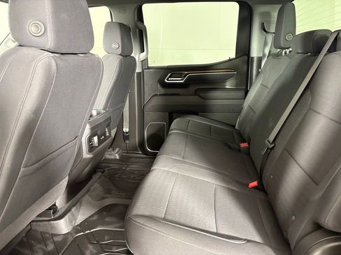 Used 2025 Chevrolet Silverado 1500 LT w/ Z71 Off-Road Package image 37