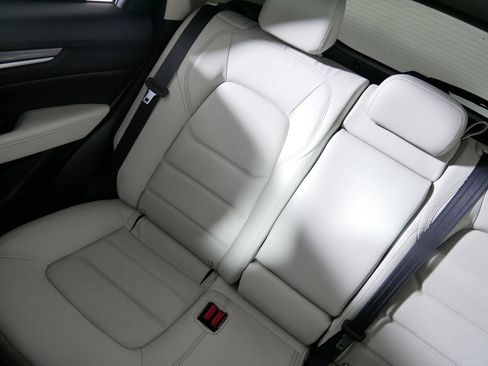 Used 2023 MAZDA CX-5 AWD 2.5 S w/ Premium Package image 12