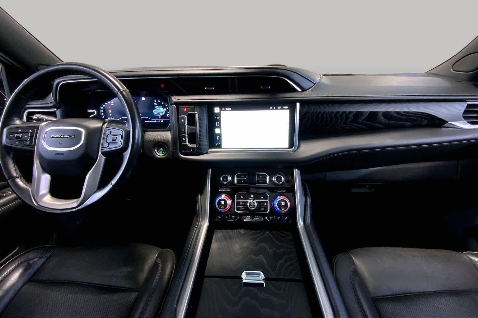 Used 2022 GMC Yukon XL Denali AWD/4WD image 15