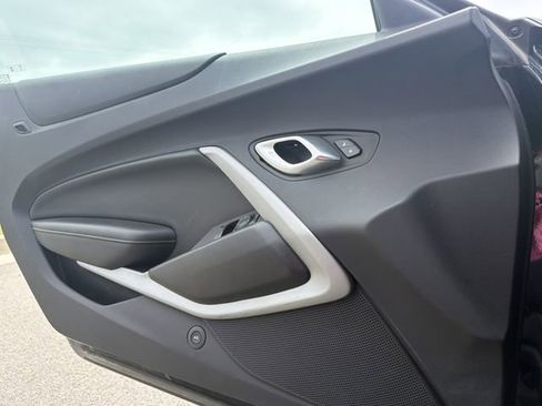 Used 2023 Chevrolet Camaro LT RWD image 30