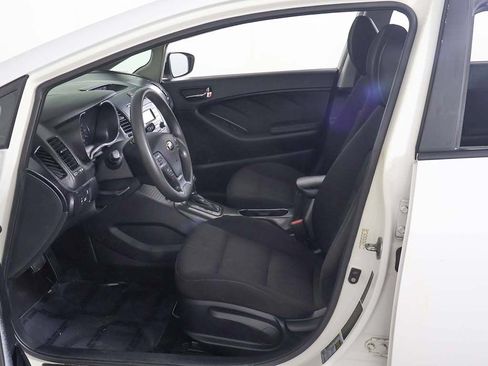 Used 2016 Kia Forte LX FWD image 18