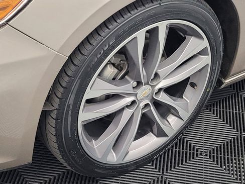 Used 2023 Chevrolet Malibu LT w/ Driver Confidence Package FWD image 31