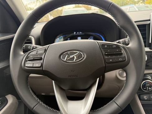 New 2026 Hyundai Venue SEL image 6
