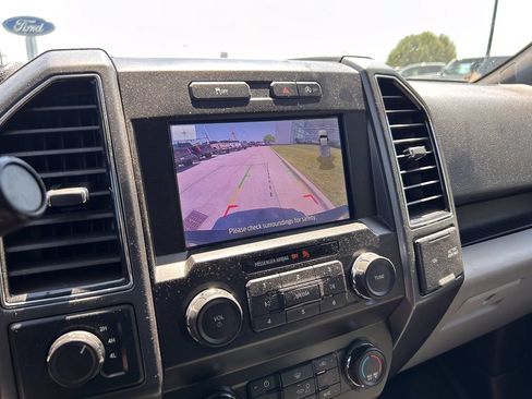 Used 2020 Ford F150 XLT w/ Equipment Group 302A Luxury AWD/4WD image 22