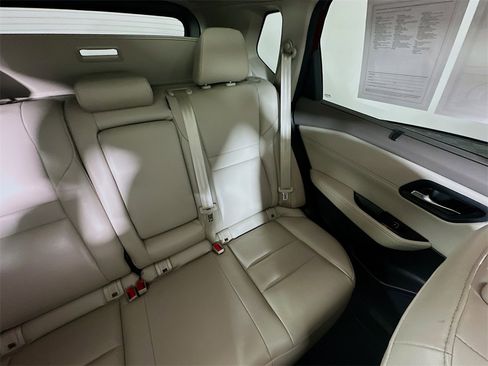 Used 2023 Nissan Rogue SL w/ SL Premium Package image 14