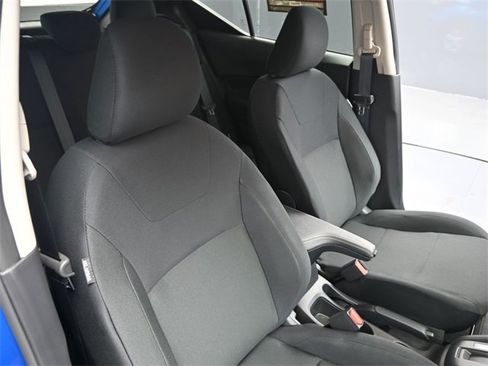 Used 2025 Nissan Kicks Play S image 37