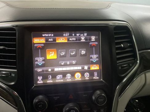 Used 2017 Jeep Grand Cherokee Summit AWD/4WD image 12