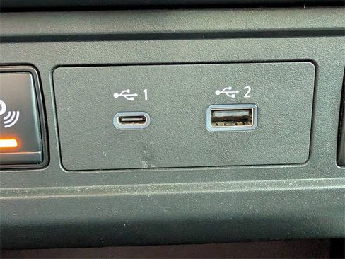 Used 2022 Nissan Frontier SV w/ Technology Package image 18