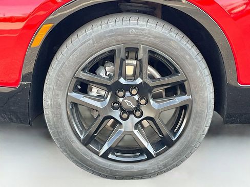 Used 2024 Chevrolet Blazer RS w/ Driver Confidence II Package FWD image 33