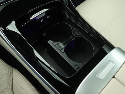 New 2026 Mercedes-Benz C 300 Sedan image 6