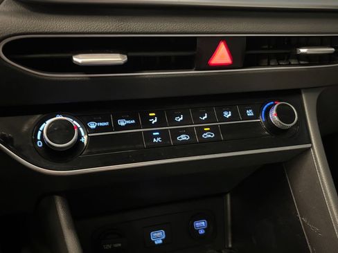 Used 2020 Hyundai Sonata SE FWD image 15