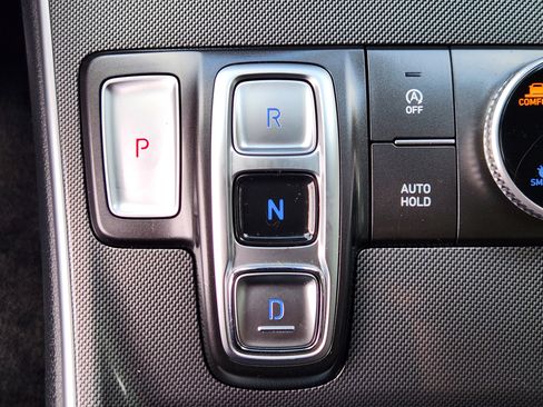 Certified 2023 Hyundai Santa Fe SE AWD/4WD image 12