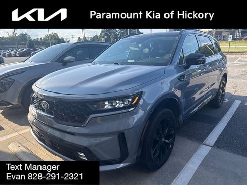 Used 2021 Kia Sorento SX FWD image 3