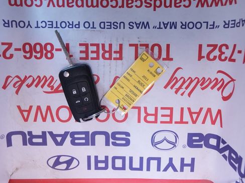 Used 2013 Buick Verano Convenience FWD image 35