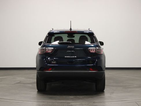 New 2026 Jeep Compass Latitude AWD/4WD image 7