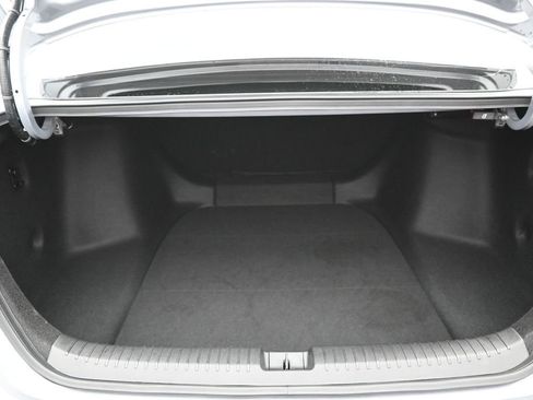 Used 2025 Honda Accord LX image 24