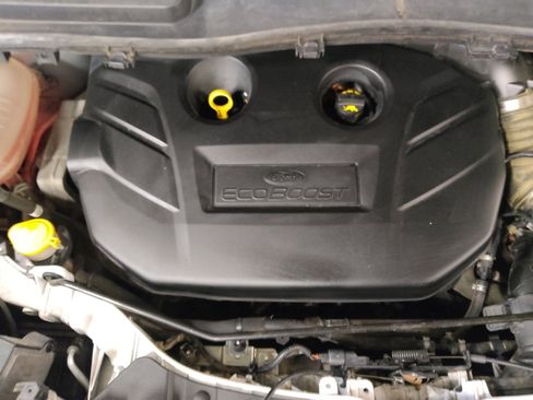 Used 2019 Ford Escape Titanium FWD image 30