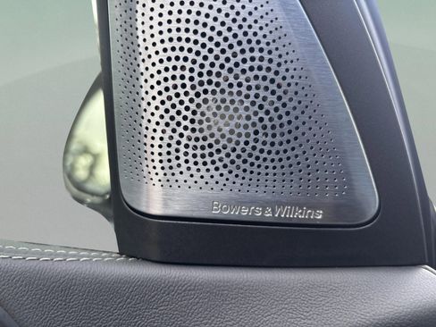 Used 2025 BMW ALPINA XB7 image 33