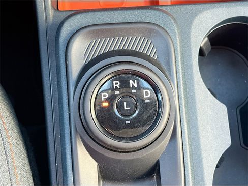 Used 2022 Ford Maverick XLT image 16