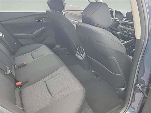 Used 2025 Honda Accord SE image 23