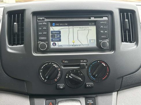 Used 2017 Nissan NV200 SV w/ Technology Package FWD image 27