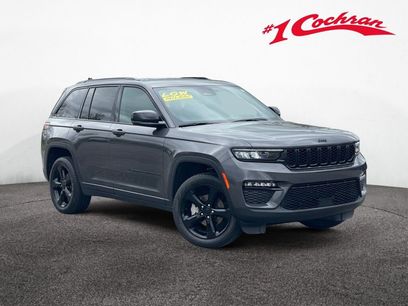 Used 2024 Jeep Grand Cherokee Limited w/ Black Appearance Package