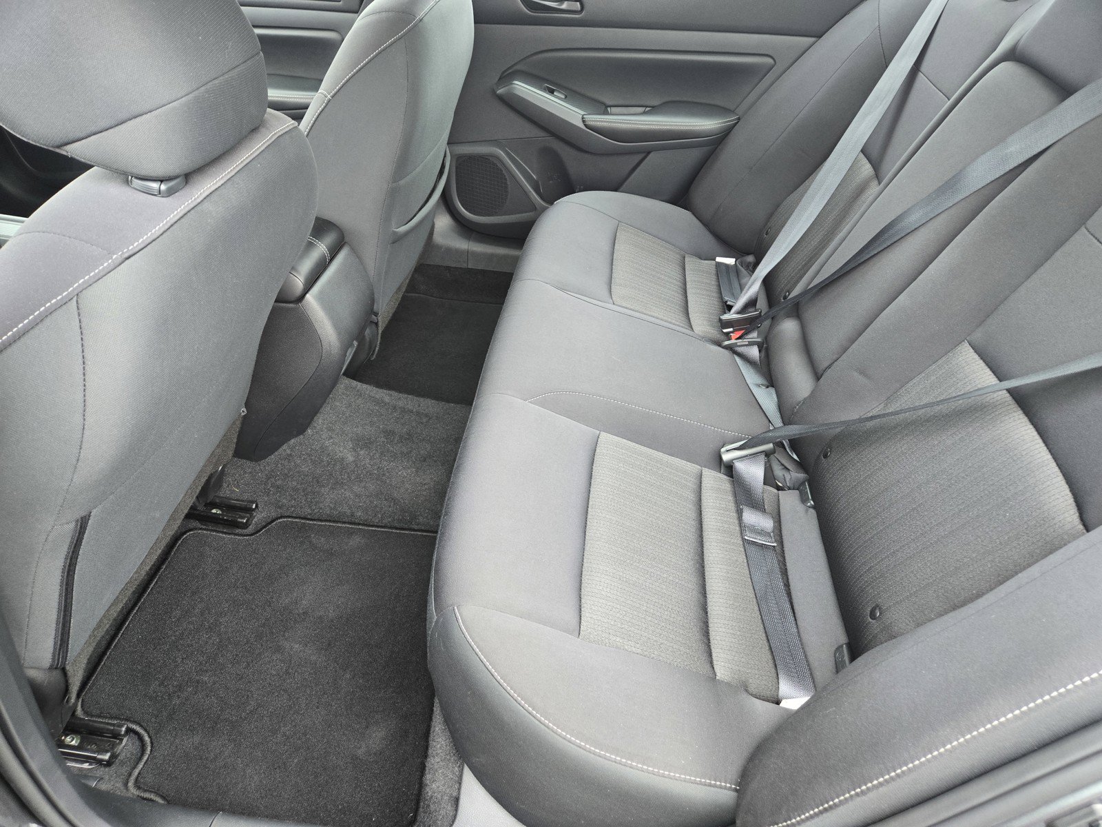 Certified 2025 Nissan Altima 2.5 SV FWD image 10