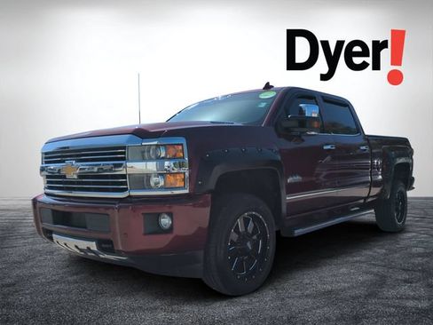 Used 2016 Chevrolet Silverado 2500 High Country w/ Duramax Plus Package AWD/4WD image 8