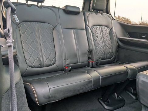 Used 2024 Jeep Grand Wagoneer Series III w/ Rear Seat Video Group 1 AWD/4WD image 28