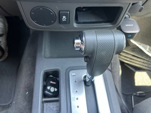 Used 2016 Nissan Frontier SV RWD image 14