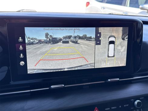 Used 2022 Kia Carnival SX image 20