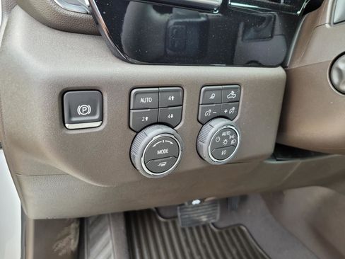 New 2026 Chevrolet Silverado 1500 LTZ w/ LTZ Premium Texas Edition AWD/4WD image 17