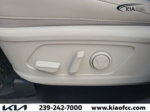 New 2026 Kia Sorento S w/ S Panoramic Sunroof Package FWD image 20
