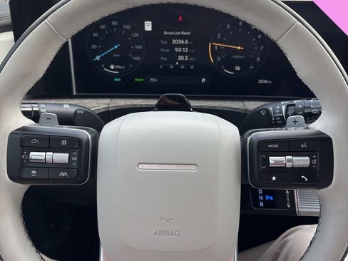 Used 2026 Hyundai Santa Fe Calligraphy image 7