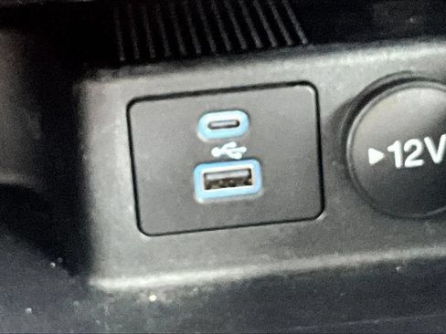 Certified 2022 Ford Escape SEL AWD/4WD image 17