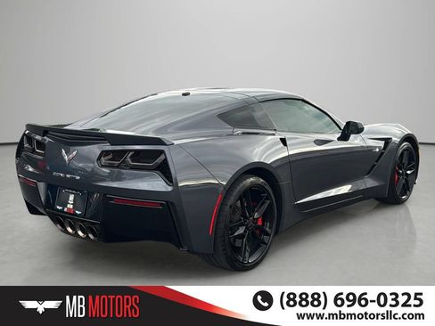Used 2014 Chevrolet Corvette Stingray Coupe RWD image 4