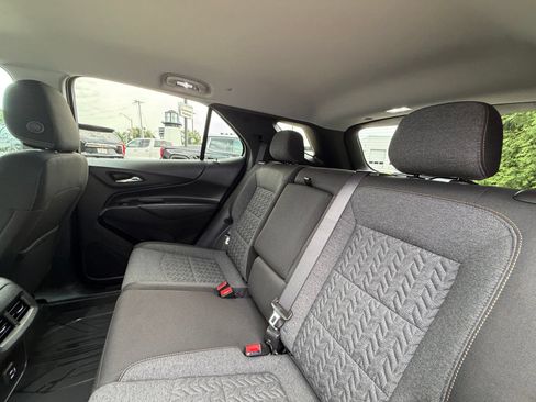 Used 2023 Chevrolet Equinox LT FWD image 25