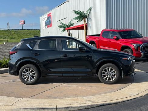 Used 2025 MAZDA CX-5 AWD 2.5 S w/ Preferred Package image 2
