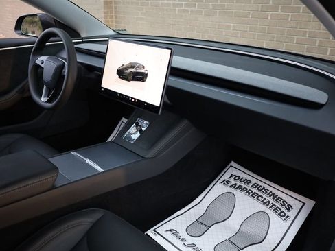 Used 2024 Tesla Model 3 Long Range image 28