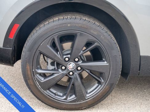 Used 2023 Buick Envision Essence w/ Sport Touring Package image 9