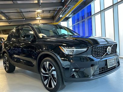 Certified 2025 Volvo XC40 B5 Plus