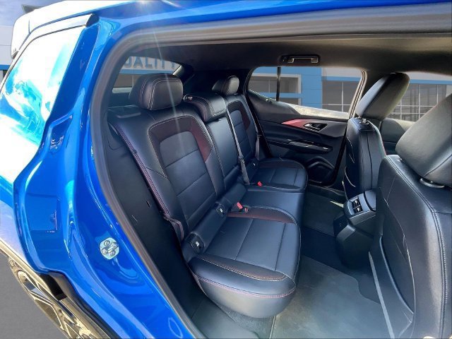 Certified 2024 Chevrolet Equinox EV RS FWD image 27