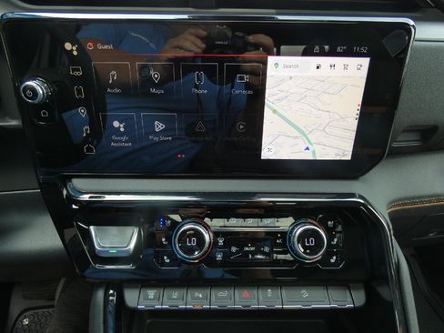 New 2026 GMC Sierra 3500 AT4 w/ AT4 Premium Plus Package AWD/4WD image 22